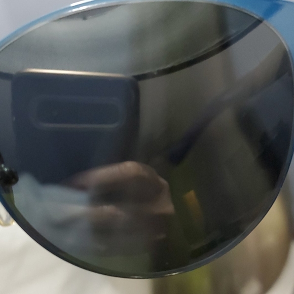 Tory Burch Sunglasses - Picture 8 of 8